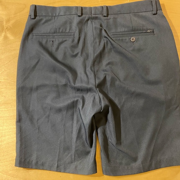 Greg Norman Men's Navy Blue Shorts 34 (MX) - Picture 7 of 9